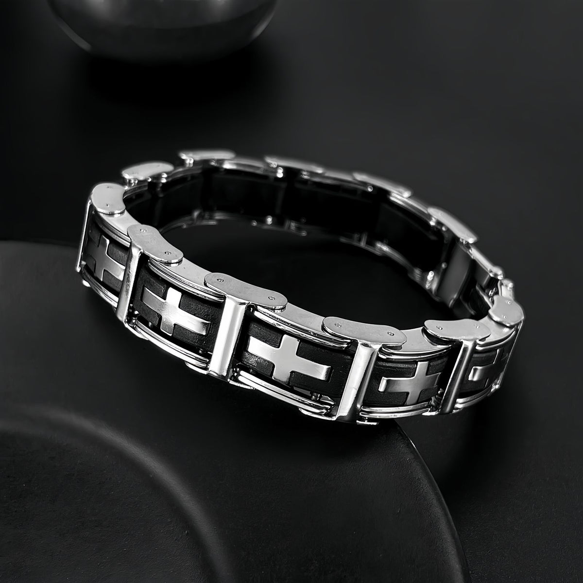 Men’s Stainless Steel Link Bracelet with Cross