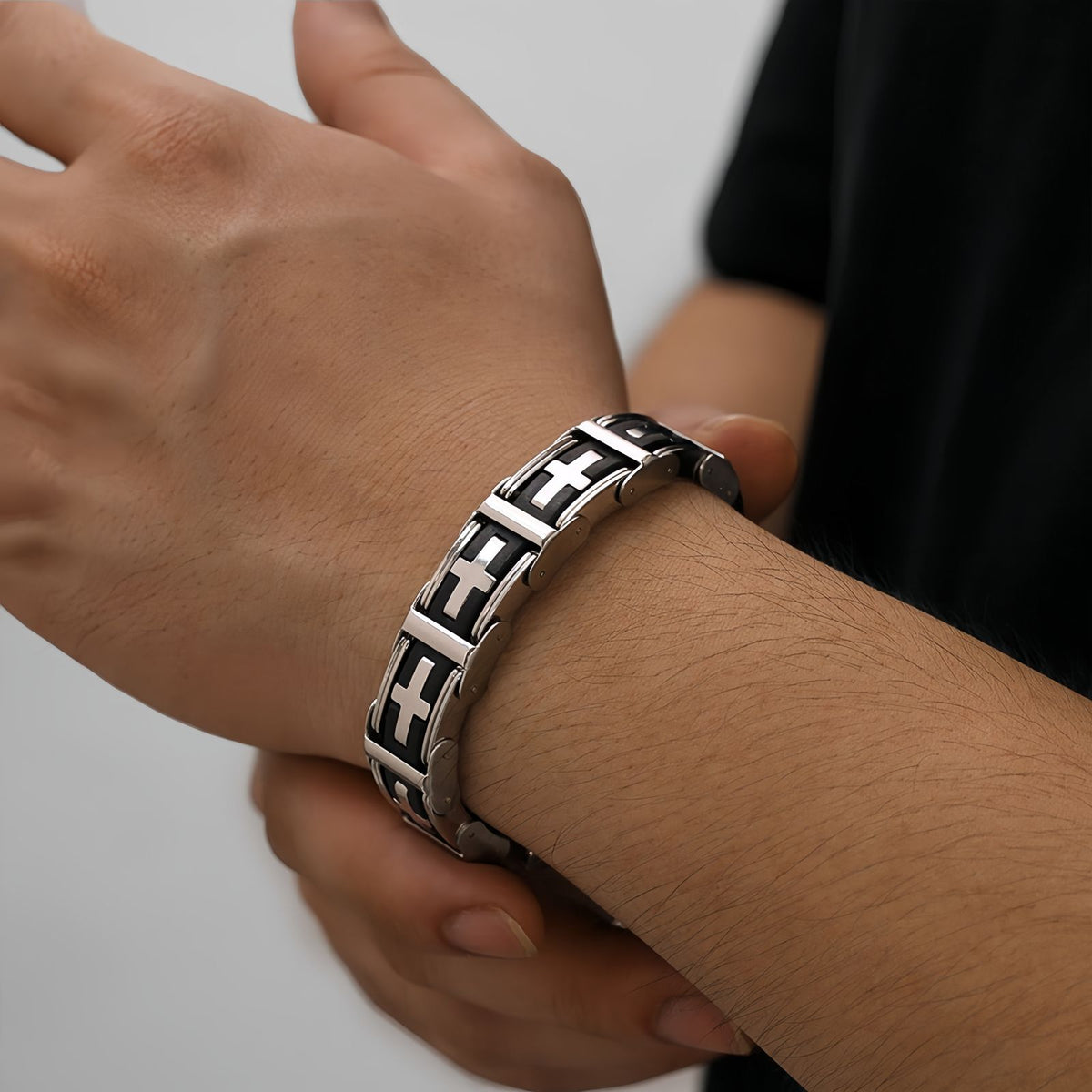 Men’s Stainless Steel Link Bracelet with Cross